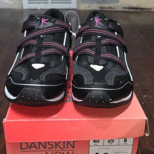 Danskin Atheltic Sneaker Black/Pink